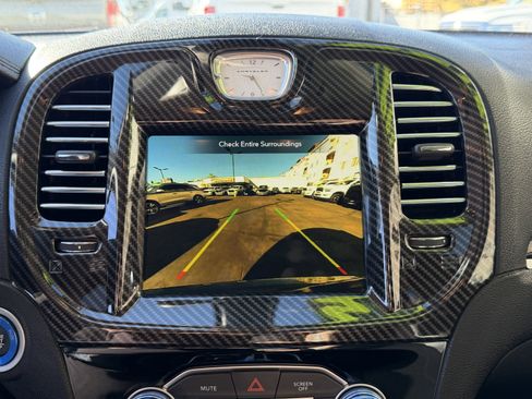 Certified 2023 Chrysler 300 Touring L w/ Popular Equipment Group image 32