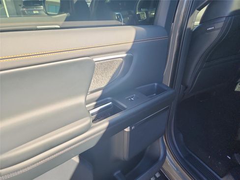 New 2026 Ford Expedition Tremor image 18