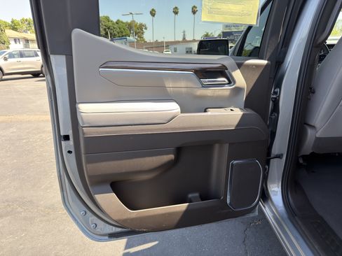 Used 2026 Chevrolet Silverado 1500 RST AWD/4WD image 22