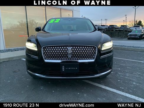 Certified 2022 Lincoln Nautilus Reserve image 11