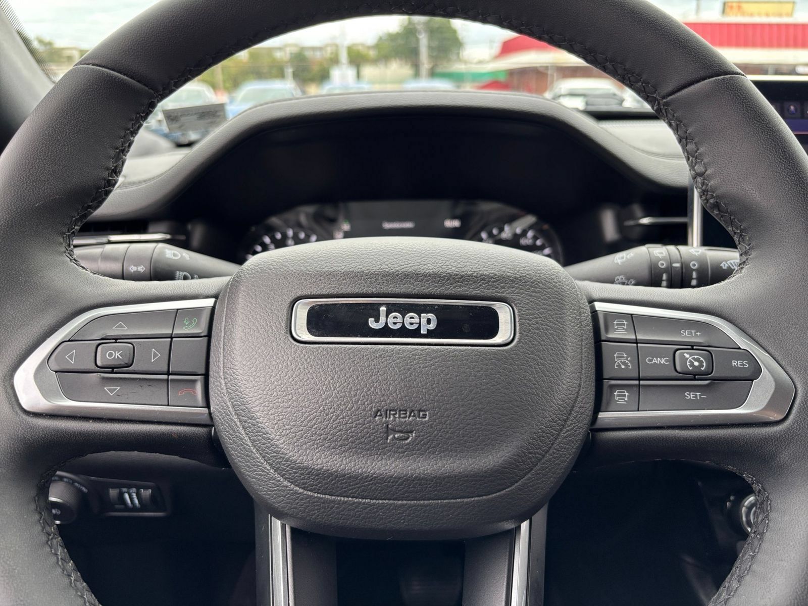 Used 2025 Jeep Compass Limited AWD/4WD image 28