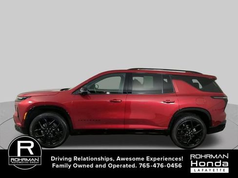 Used 2026 Chevrolet Traverse RS w/ LPO, Floor Liner Package FWD image 6