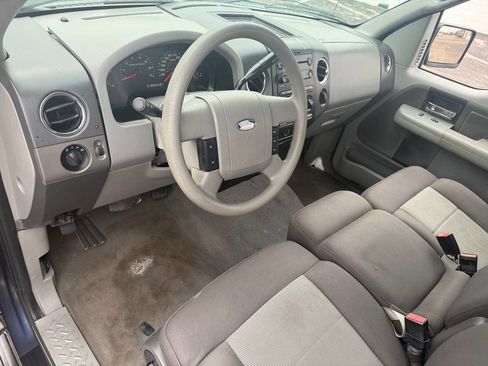 Used 2006 Ford F150 XLT image 9
