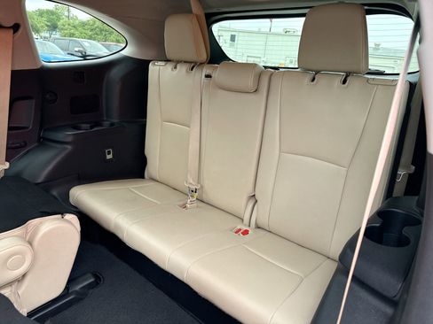 Used 2022 Toyota Highlander Limited AWD/4WD image 25