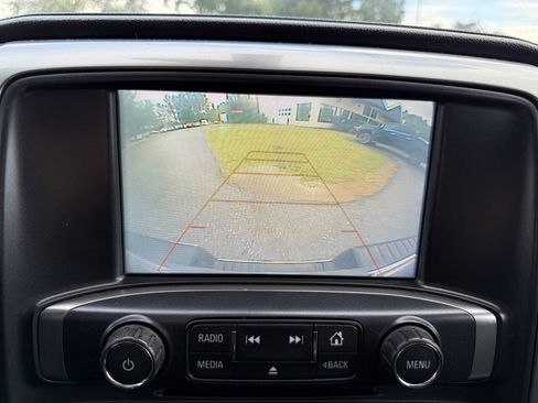 Used 2018 Chevrolet Silverado 1500 LTZ AWD/4WD image 14