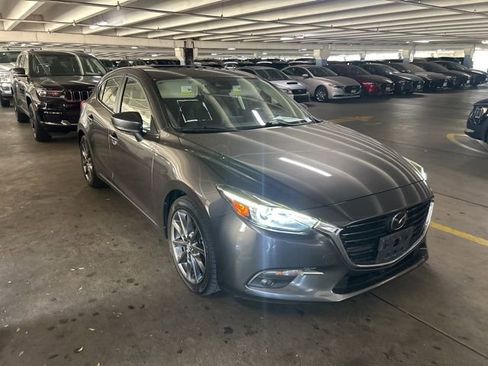 Used 2018 MAZDA MAZDA3 Grand Touring w/ Premium Equipment Package image 1