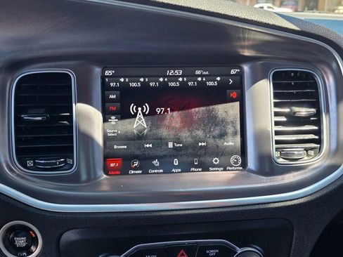 Used 2020 Dodge Charger Scat Pack RWD image 18
