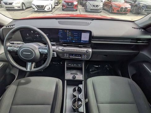 Used 2024 Hyundai Kona SEL w/ Convenience Package FWD image 16