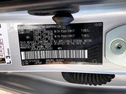 Used 2023 Toyota 4Runner TRD Off-Road image 36