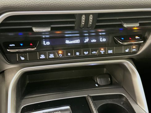 Used 2024 MAZDA CX-90 Plug-In Hybrid w/ Premium Pkg AWD/4WD image 24