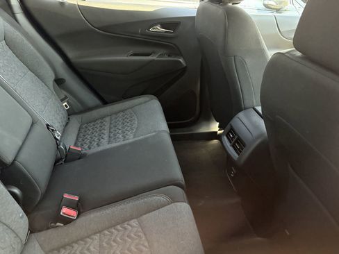Used 2024 Chevrolet Equinox LT FWD image 9