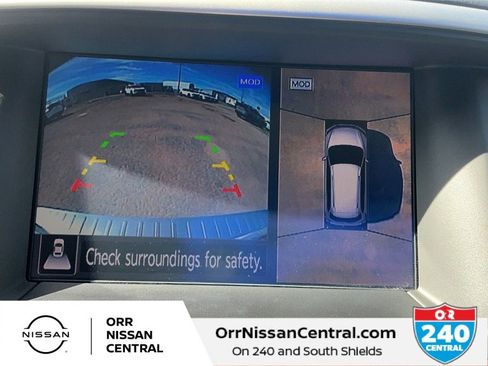 Used 2018 Nissan Pathfinder Platinum image 27