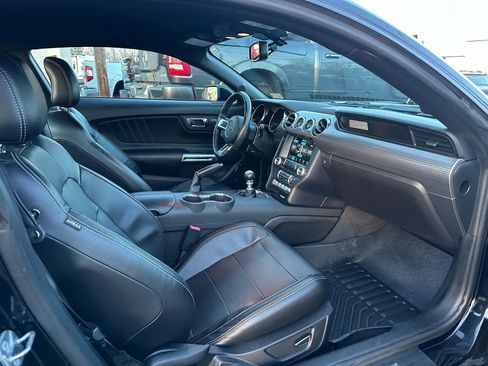 Used 2017 Ford Mustang GT Premium w/ GT Performance Package image 20