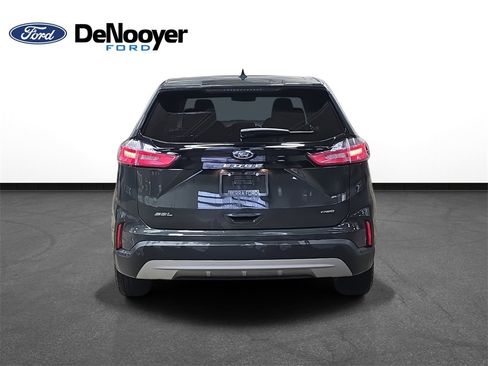 Used 2023 Ford Edge SEL w/ Convenience Package image 8