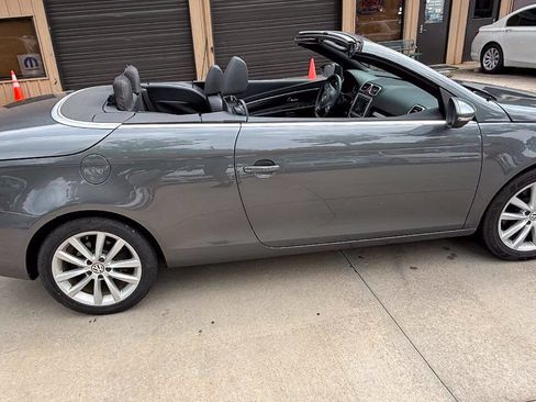 Used 2012 Volkswagen Eos Komfort FWD image 20