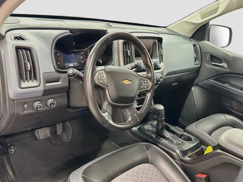 Used 2015 Chevrolet Colorado Z71 AWD/4WD image 7