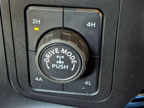 Certified 2021 Ford F150 Raptor w/ Equipment Group 801A High image 32