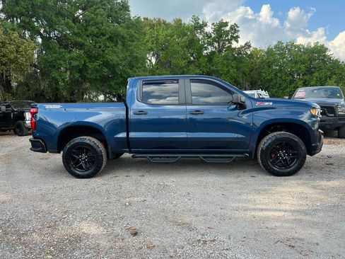 Used 2019 Chevrolet Silverado 1500 Custom Trail Boss w/ Custom Convenience Package image 2