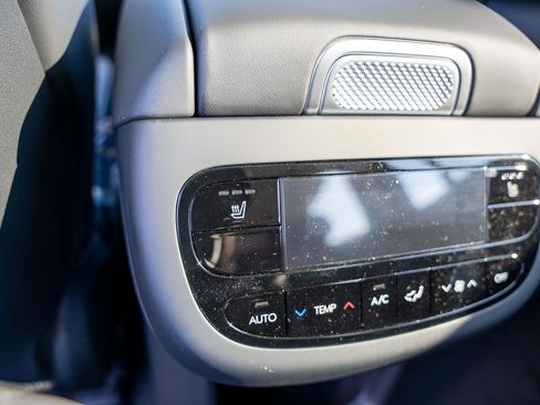 New 2026 Hyundai Ioniq 9 SEL AWD/4WD image 18