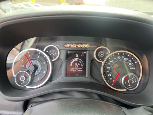 New 2026 RAM 5500 Tradesman AWD/4WD image 16