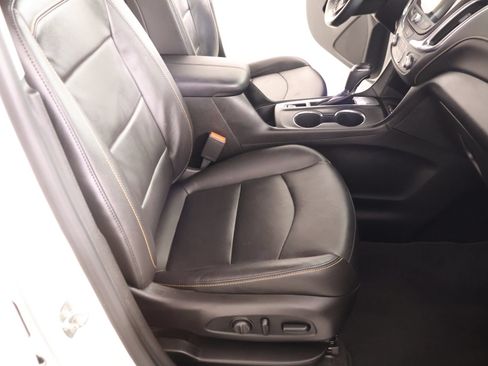 Used 2019 Chevrolet Equinox Premier FWD image 13