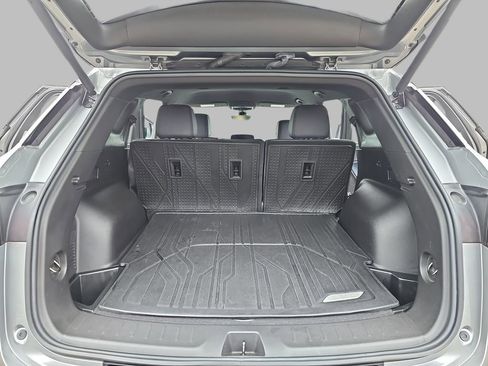 Certified 2023 Chevrolet Blazer RS w/ Driver Confidence II Package image 15