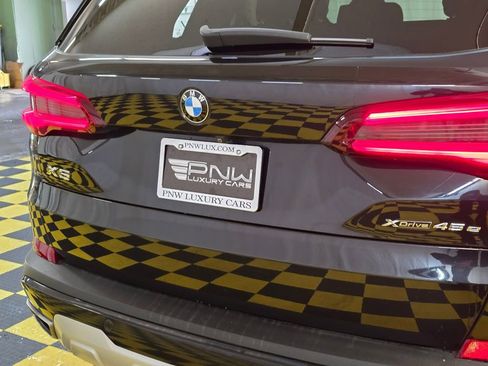 Used 2021 BMW X5 xDrive45e w/ Premium Package image 15