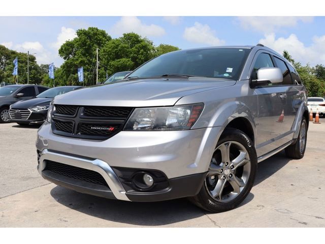 Used 2017 Dodge Journey Crossroad FWD image 1