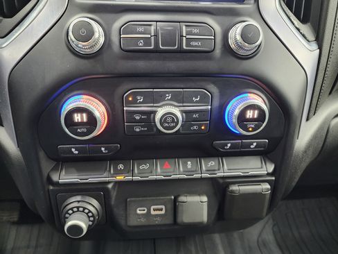 Used 2019 GMC Sierra 1500 SLE image 15