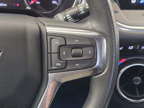 Used 2024 Chevrolet Blazer LT w/ Convenience Package FWD image 27