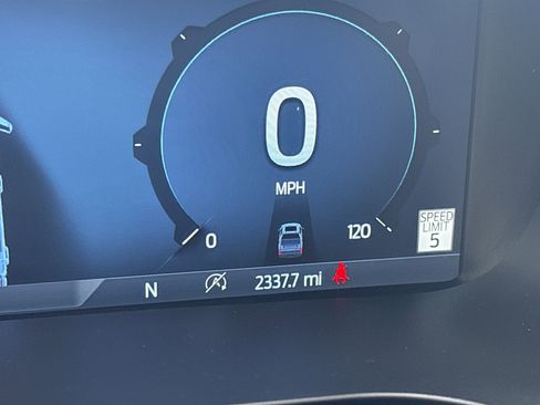 Used 2025 Ford F150 XLT w/ Equipment Group 302A MID image 22