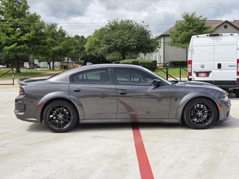 Used 2023 Dodge Charger SRT Hellcat w/ Harman/Kardon Audio Group RWD image 9