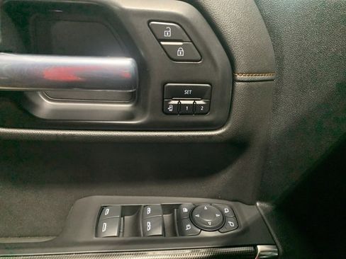 Used 2021 GMC Sierra 1500 AT4 w/ AT4 Premium Package image 17