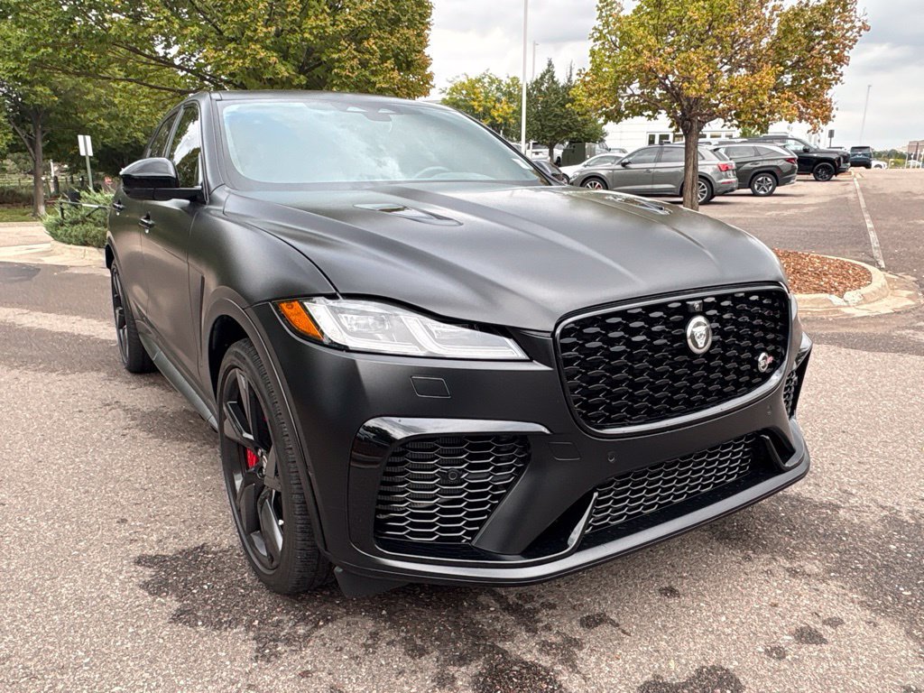 Used 2024 Jaguar F-PACE SVR AWD/4WD image 7