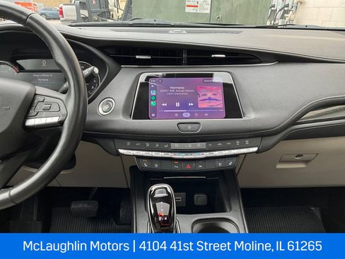 Certified 2023 Cadillac XT4 Premium Luxury image 4