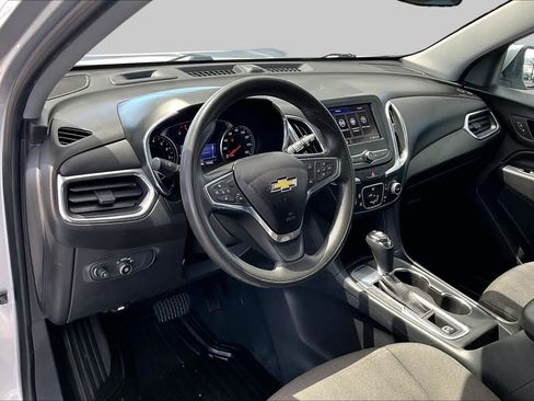 Used 2020 Chevrolet Equinox LT FWD image 17