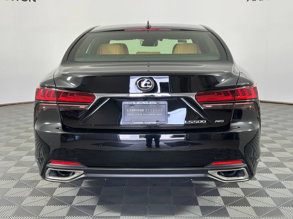 Used 2022 Lexus LS 500 AWD image 9