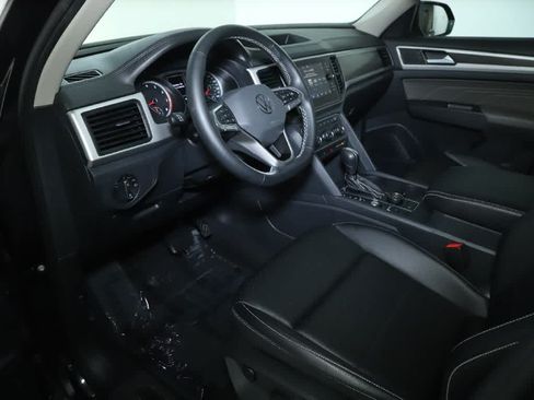 Used 2021 Volkswagen Atlas SE w/ Panoramic Sunroof Package AWD/4WD image 19