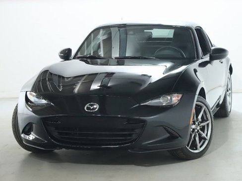 Used 2022 MAZDA MX-5 Miata RF Grand Touring image 3