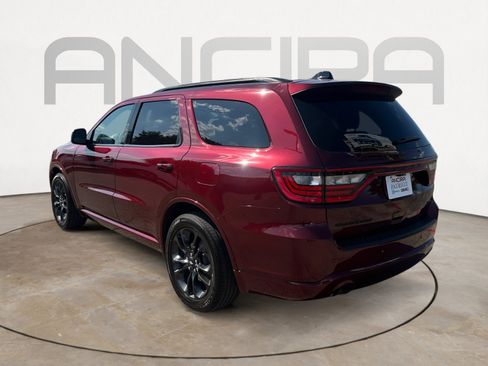 Used 2025 Dodge Durango GT w/ Blacktop Package RWD image 8
