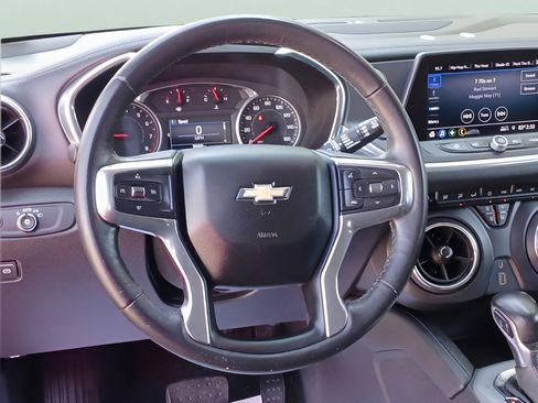 Used 2019 Chevrolet Blazer LT AWD/4WD image 10