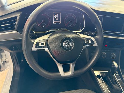 Used 2019 Volkswagen Jetta S image 13
