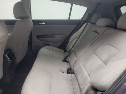 Used 2017 Kia Sportage LX FWD image 18
