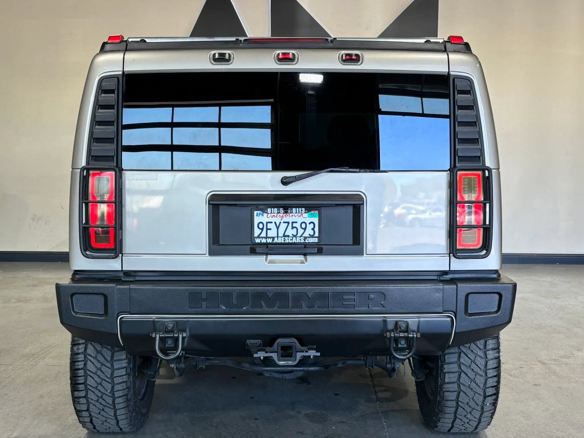 Used 2003 HUMMER H2 w/ Preferred Equipment Group AWD/4WD image 8