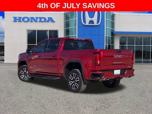 Used 2025 GMC Sierra 1500 AT4 w/ AT4 Premium Package AWD/4WD image 5
