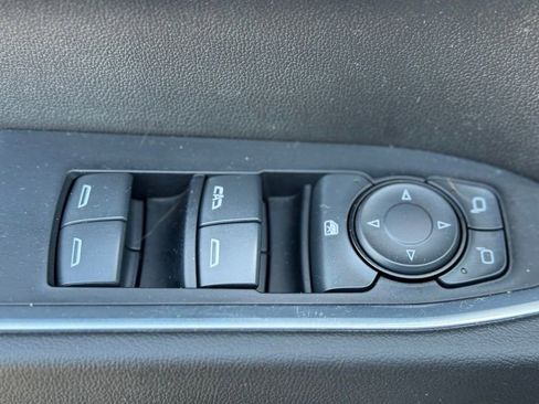 Certified 2022 Chevrolet Silverado 1500 RST w/ Diesel Off-Road Package image 22