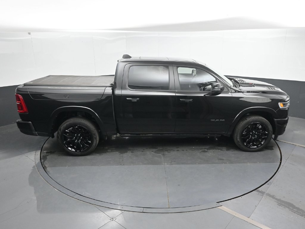Used 2025 RAM 1500 Limited AWD/4WD image 36