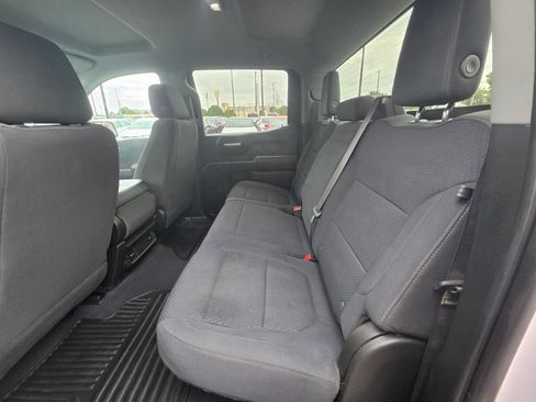 Used 2022 Chevrolet Silverado 1500 Custom AWD/4WD image 4