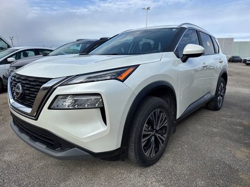 Used 2023 Nissan Rogue SV w/ SV Premium B Package image 1