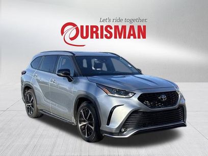 Used 2022 Toyota Highlander XSE